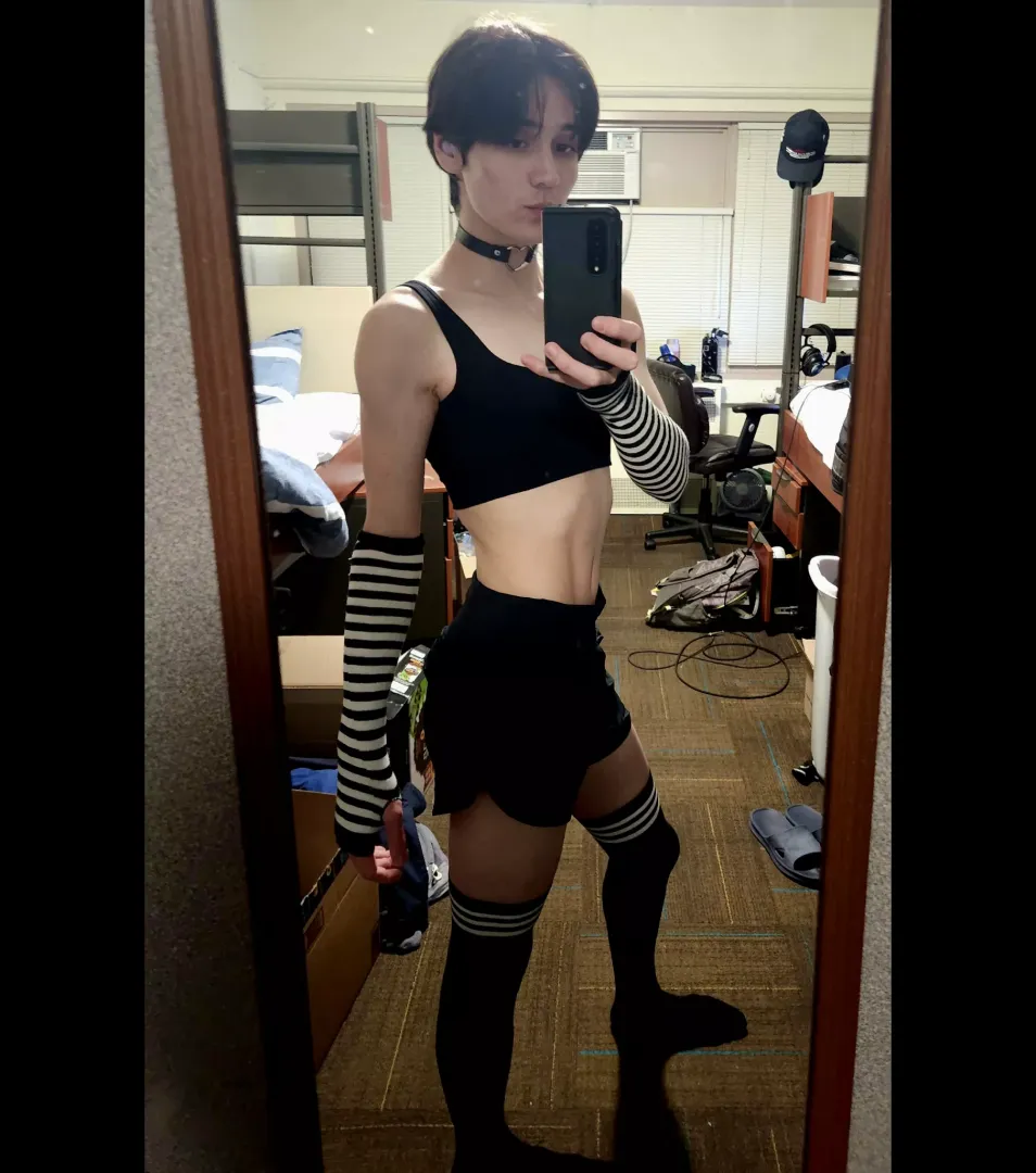 🖤🤍
