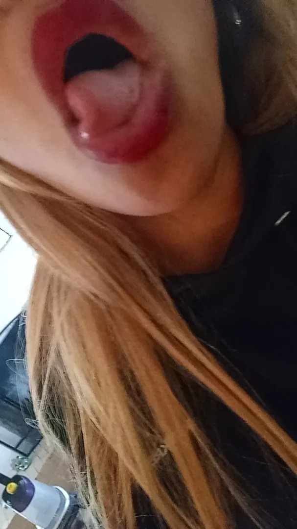 💋