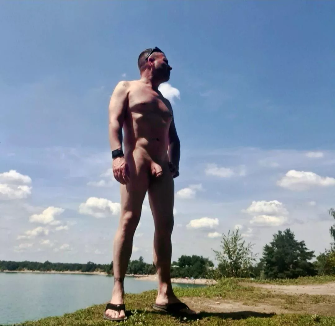 ⛱️