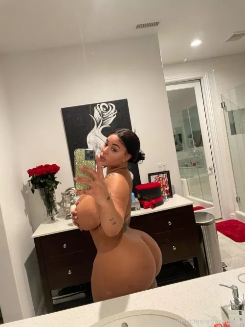 😯😯🍑