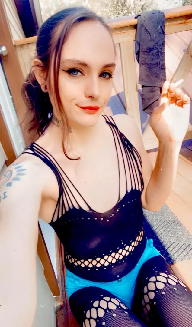 👱🏻‍♀️