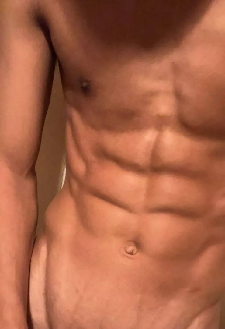 👀
