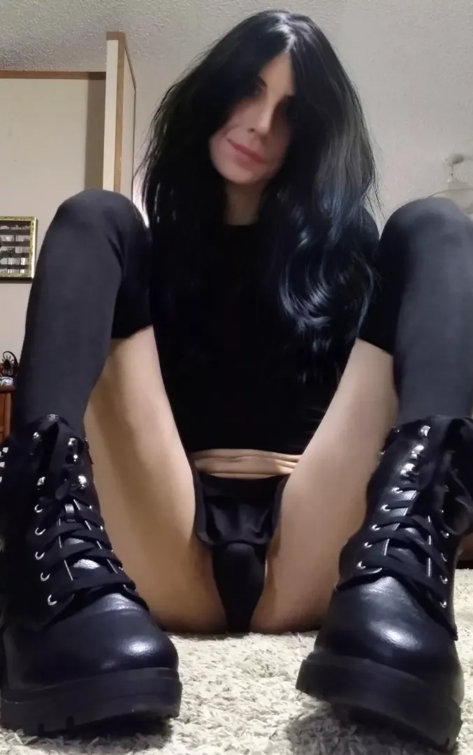 😘