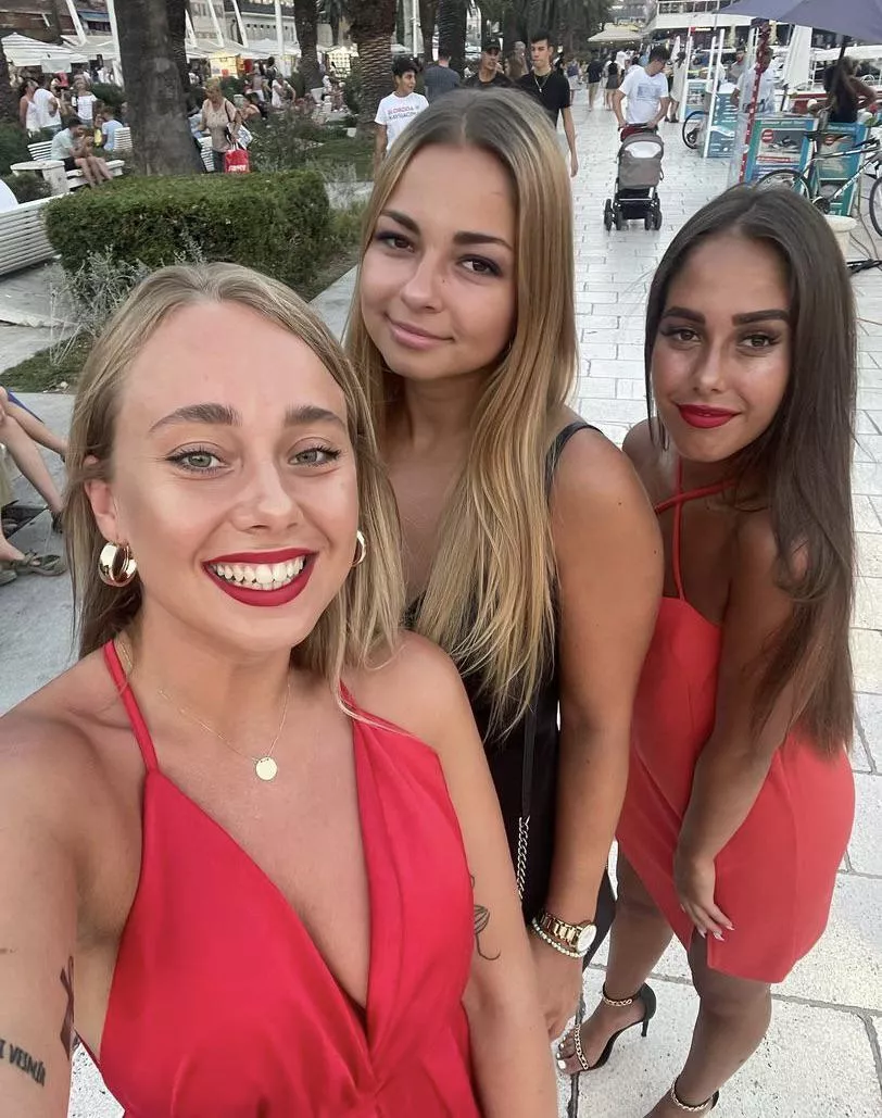 ❤️🖤❤️