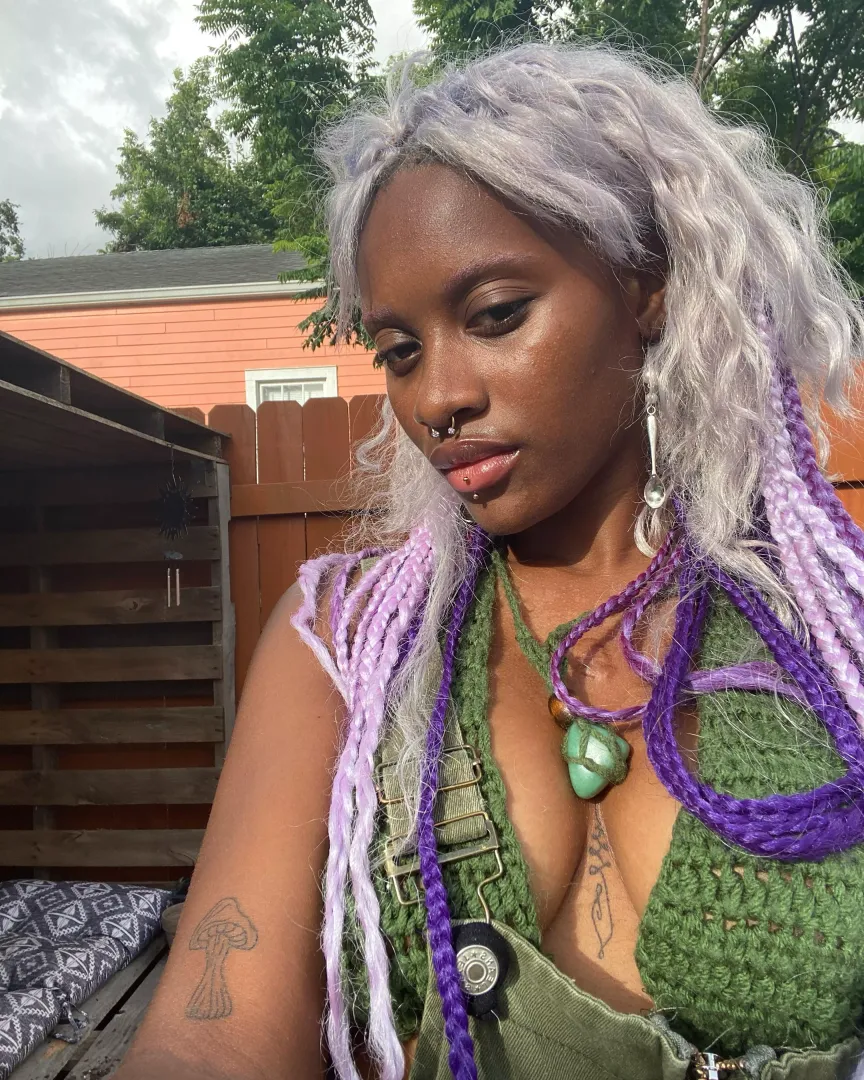 ☮️
