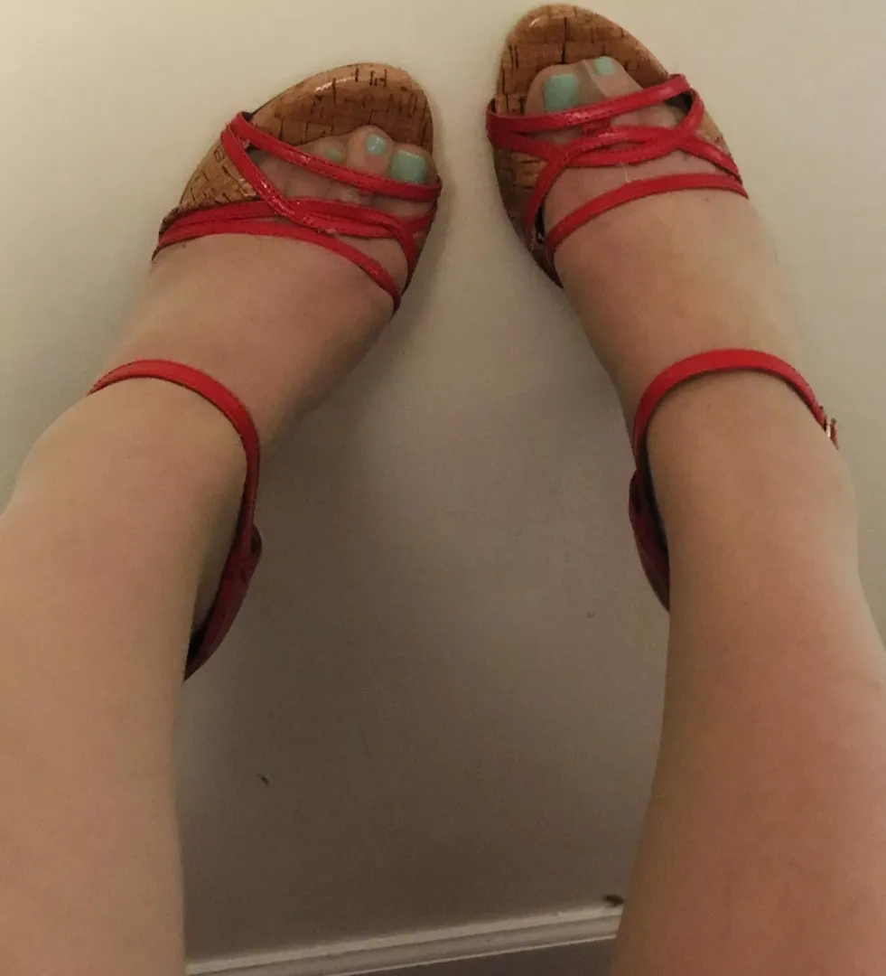 😘