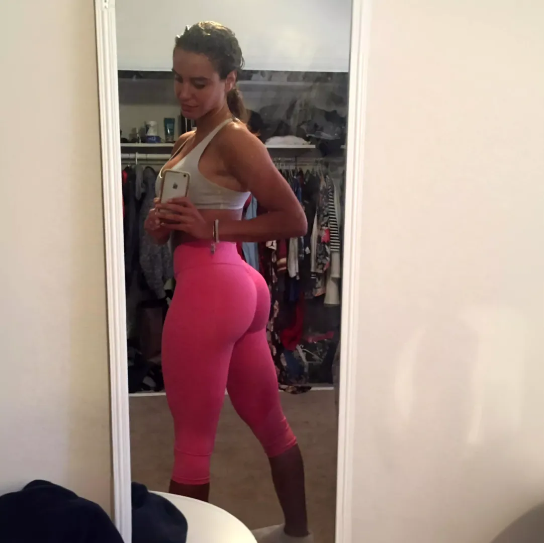 🩷🍑