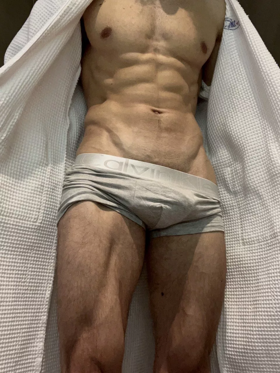 😏