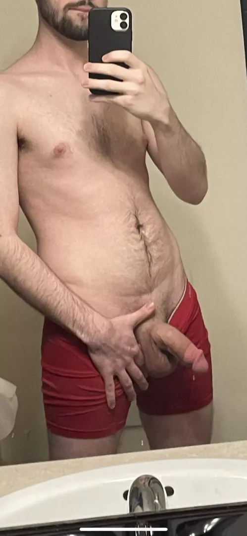 😜