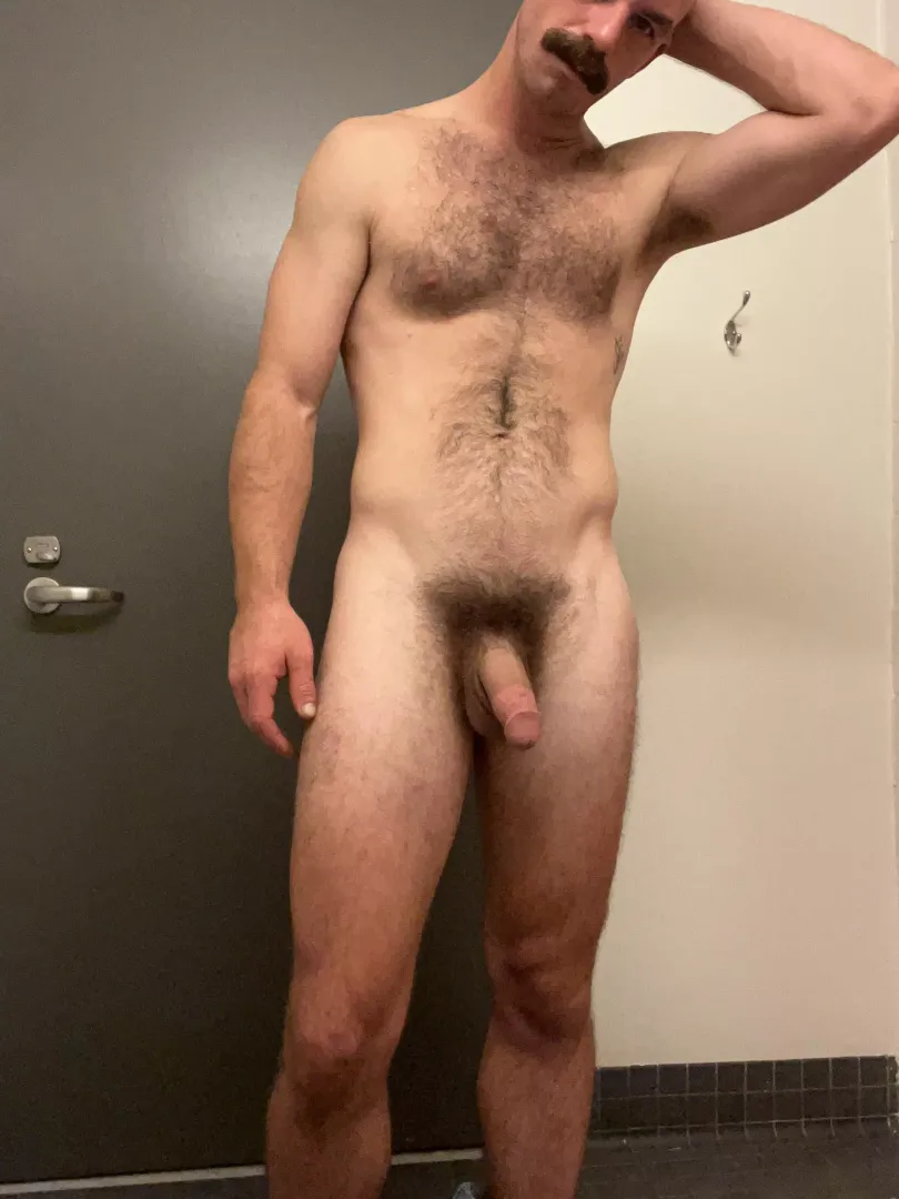 😝