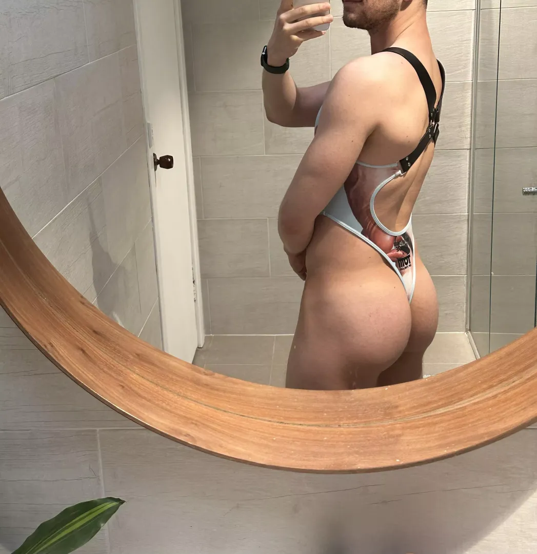 🤭