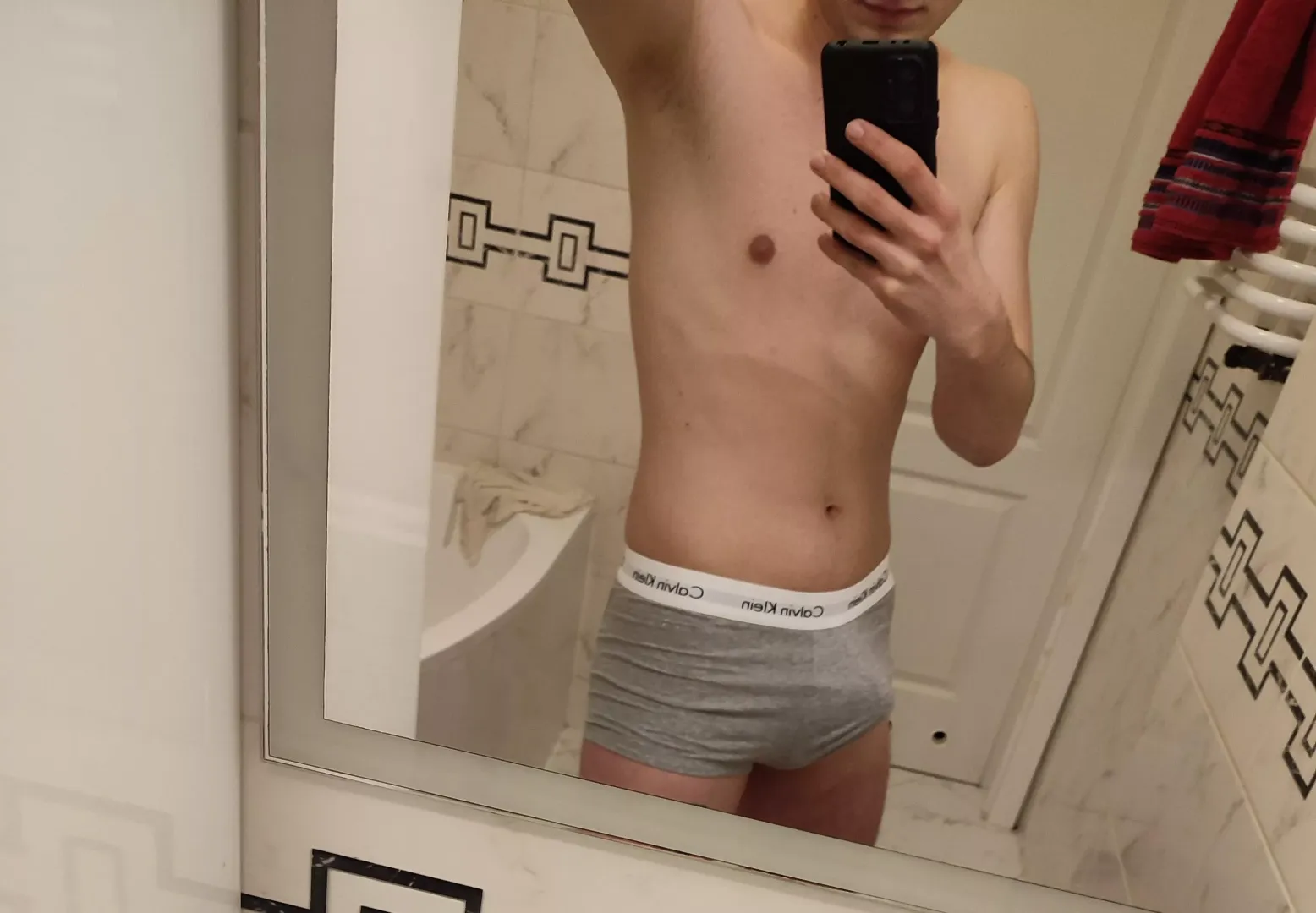 😊