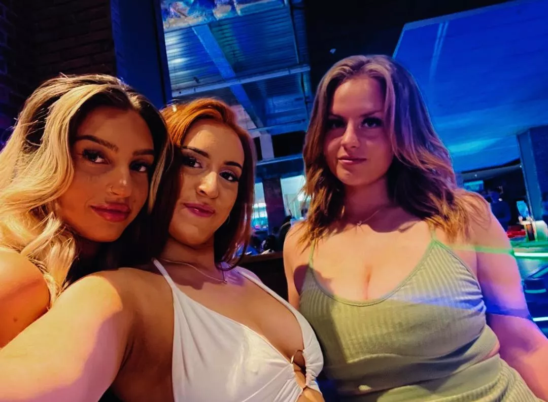 👀