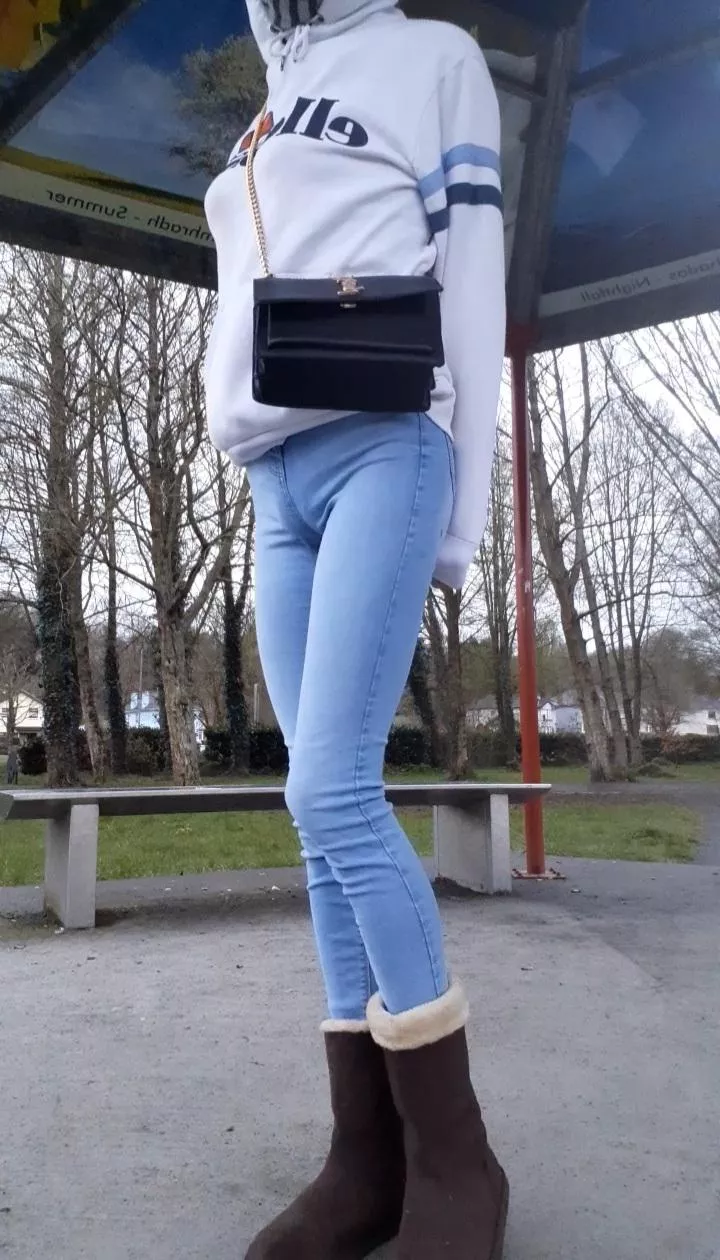 😇😁