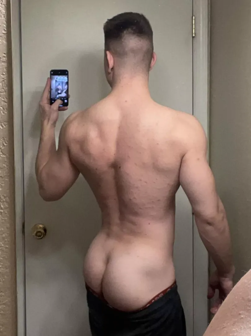 👅