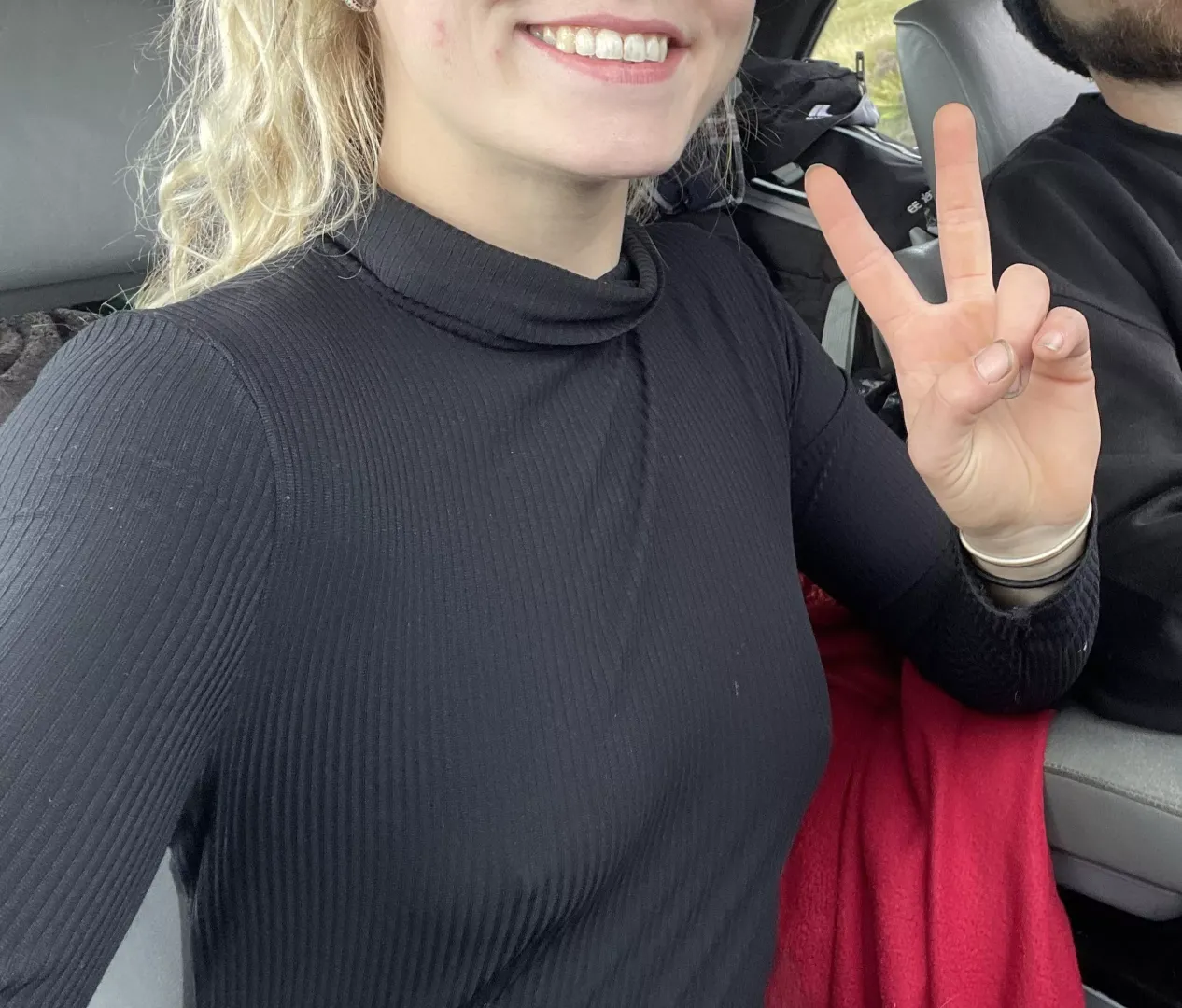 ✌🏻