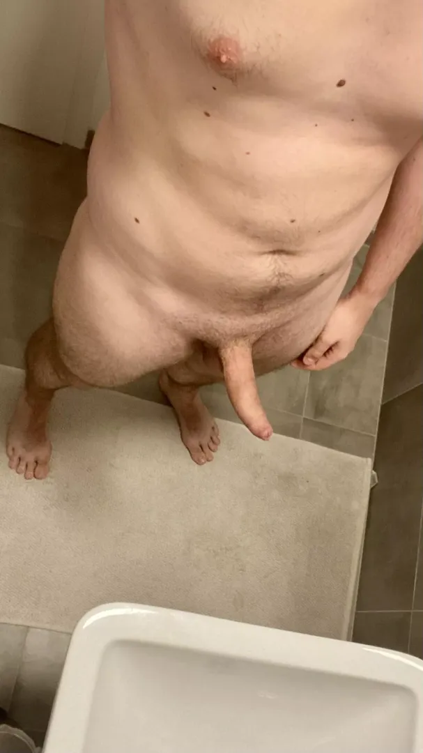 👀