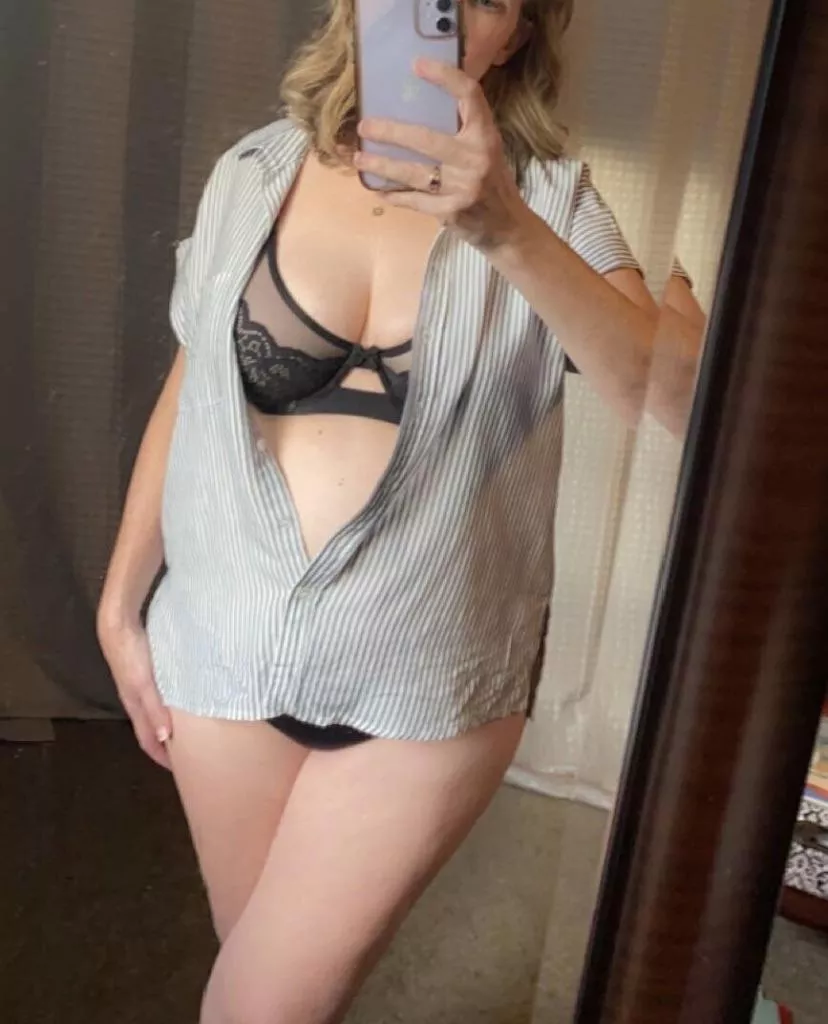 🫣🥰💋