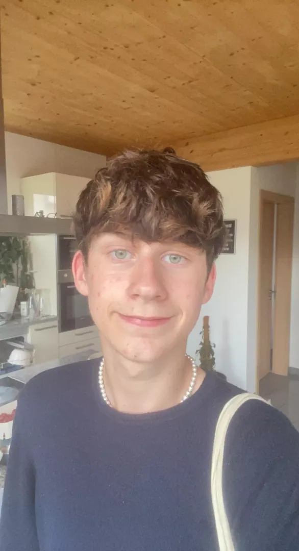 😀