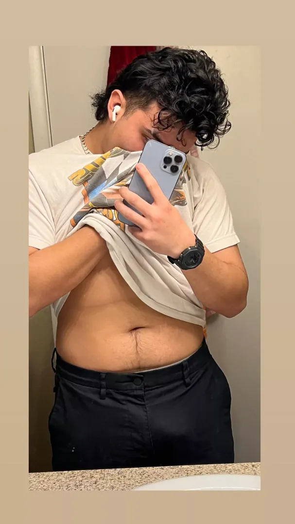 🤭
