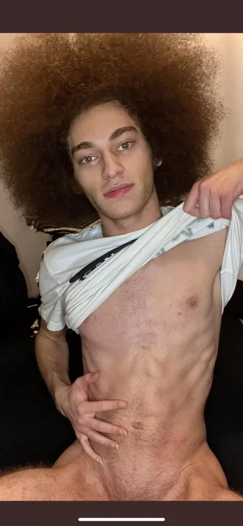 👀