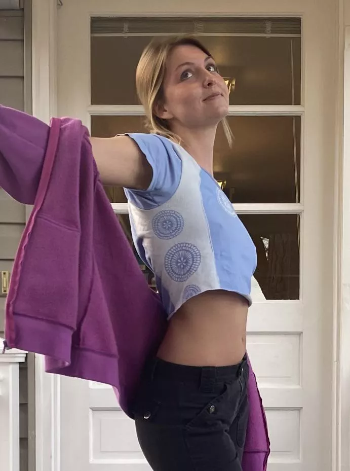 👀