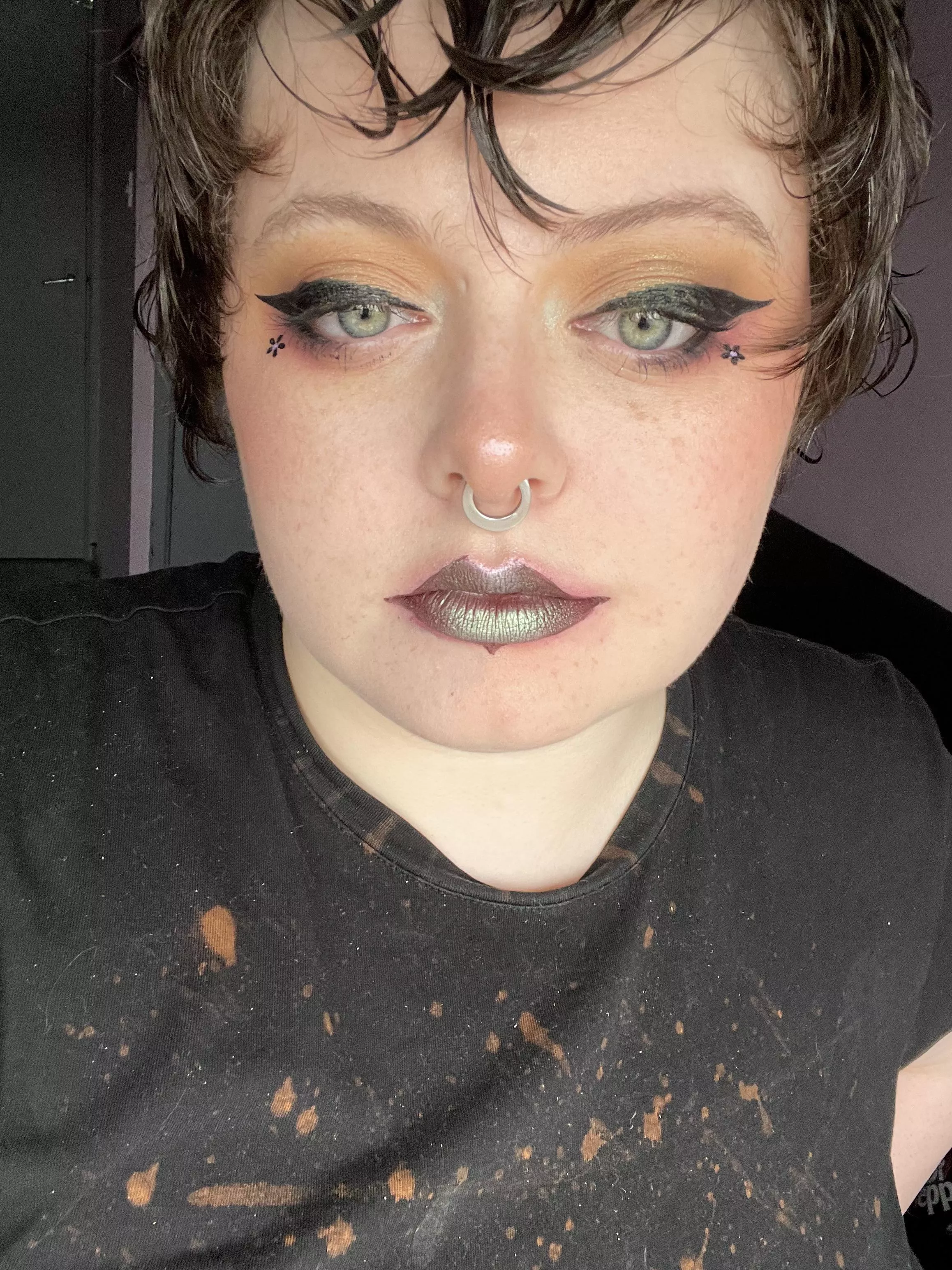 💋