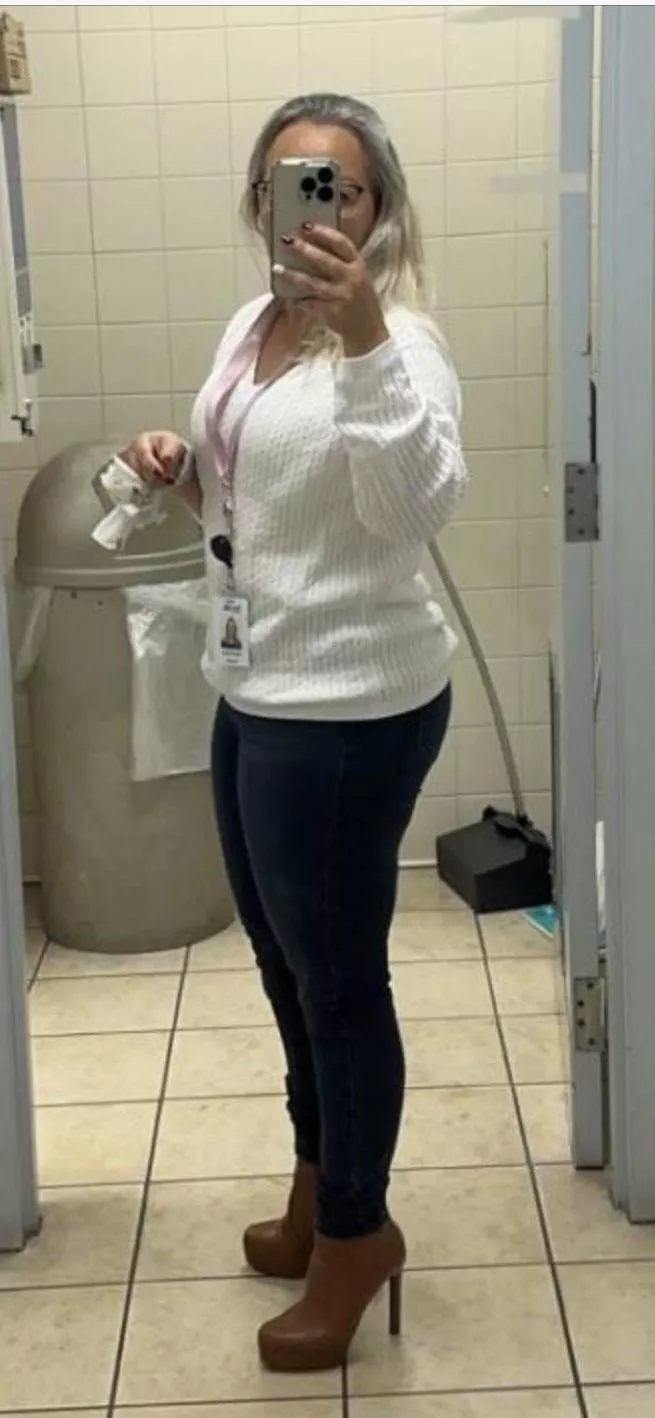 👠