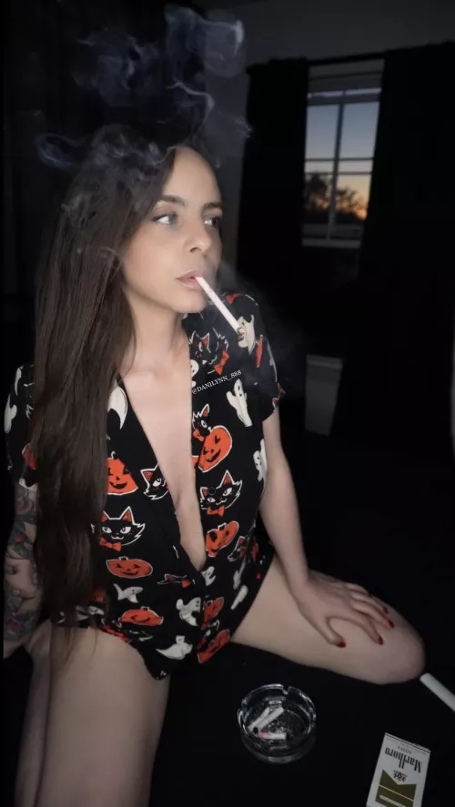🧡🖤🧡🖤