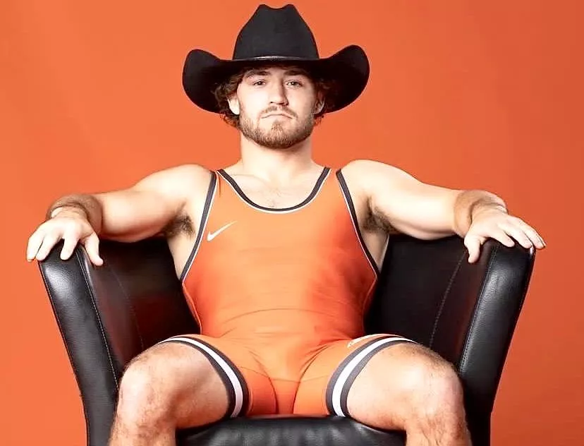 🤠