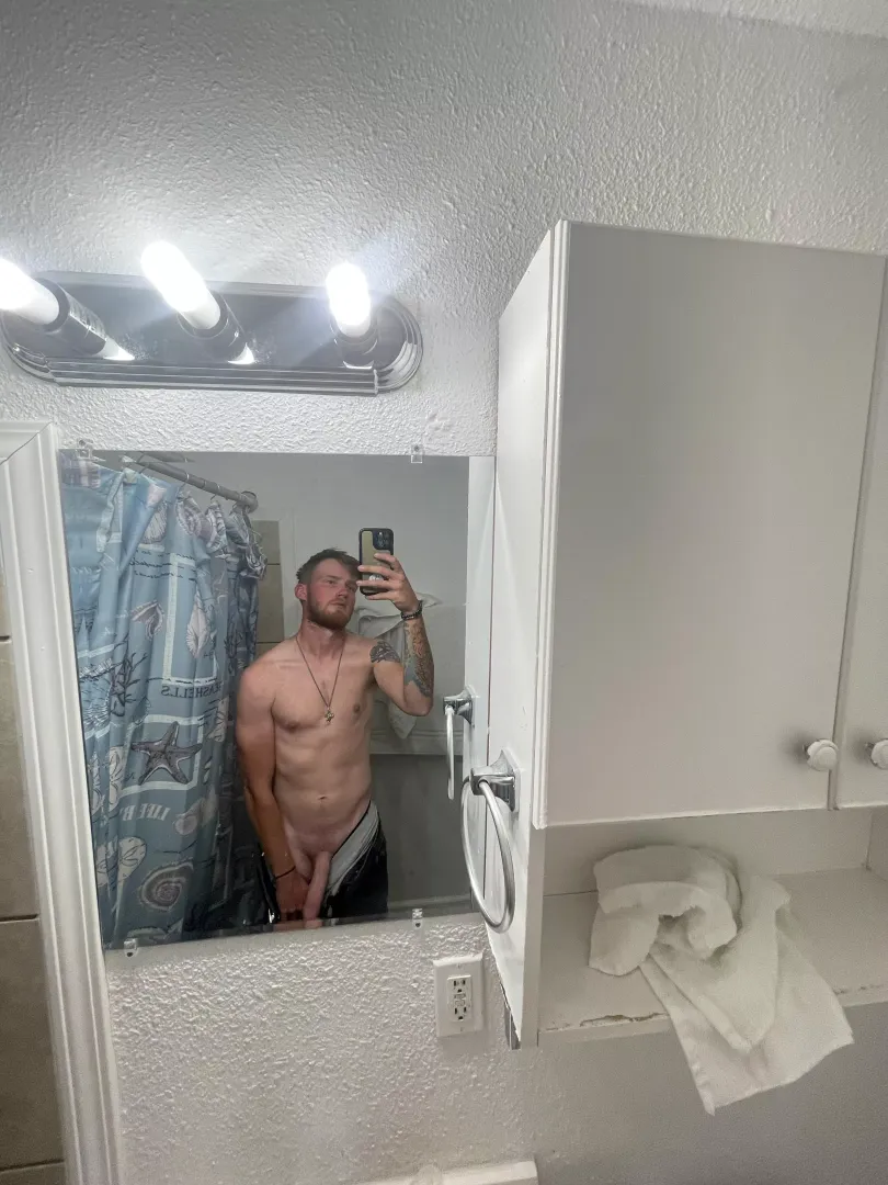 👀