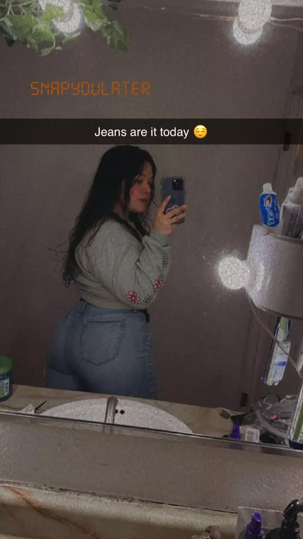 💋🥵🍑