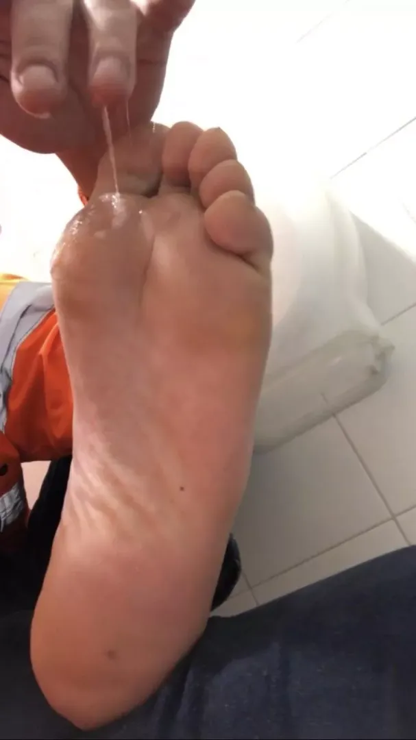 🤤