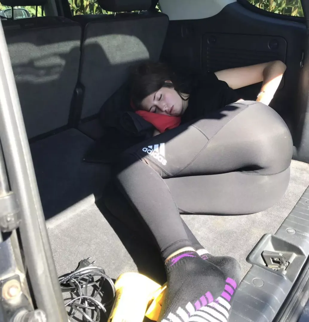 🧦🧦