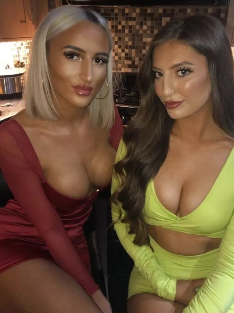 1 or 2? 😈😍