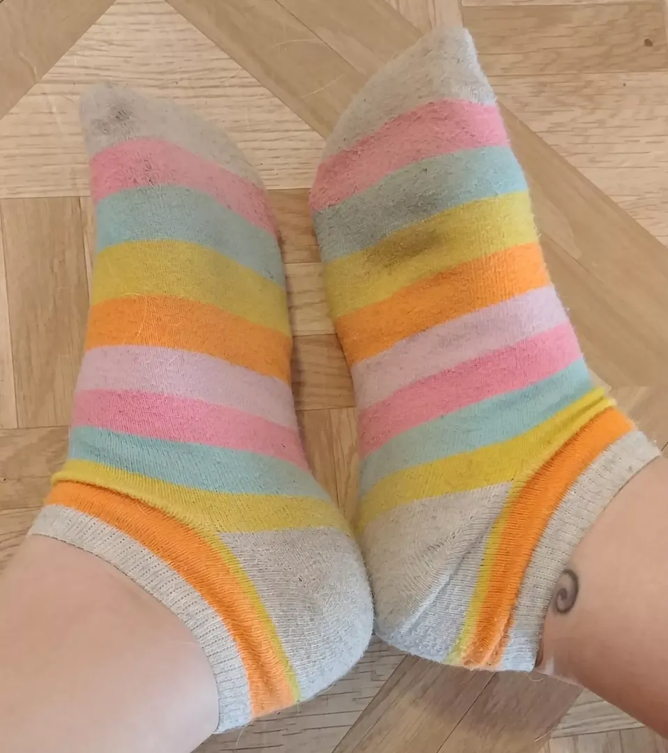 10 day server/gym socks available for purchase! Message me to make them yours :)