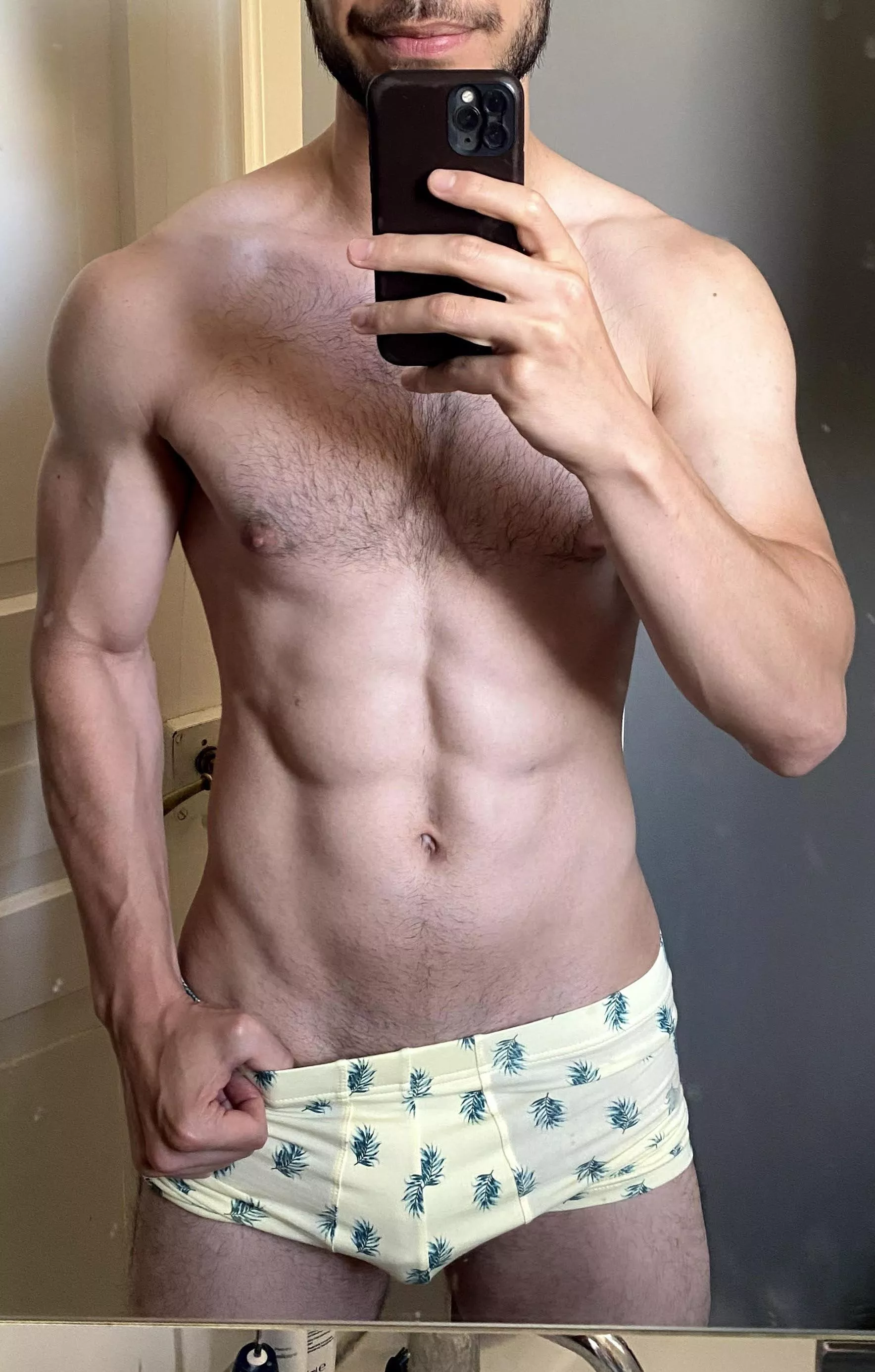 10 years post ED and feeling good 🙏🏼 [M]