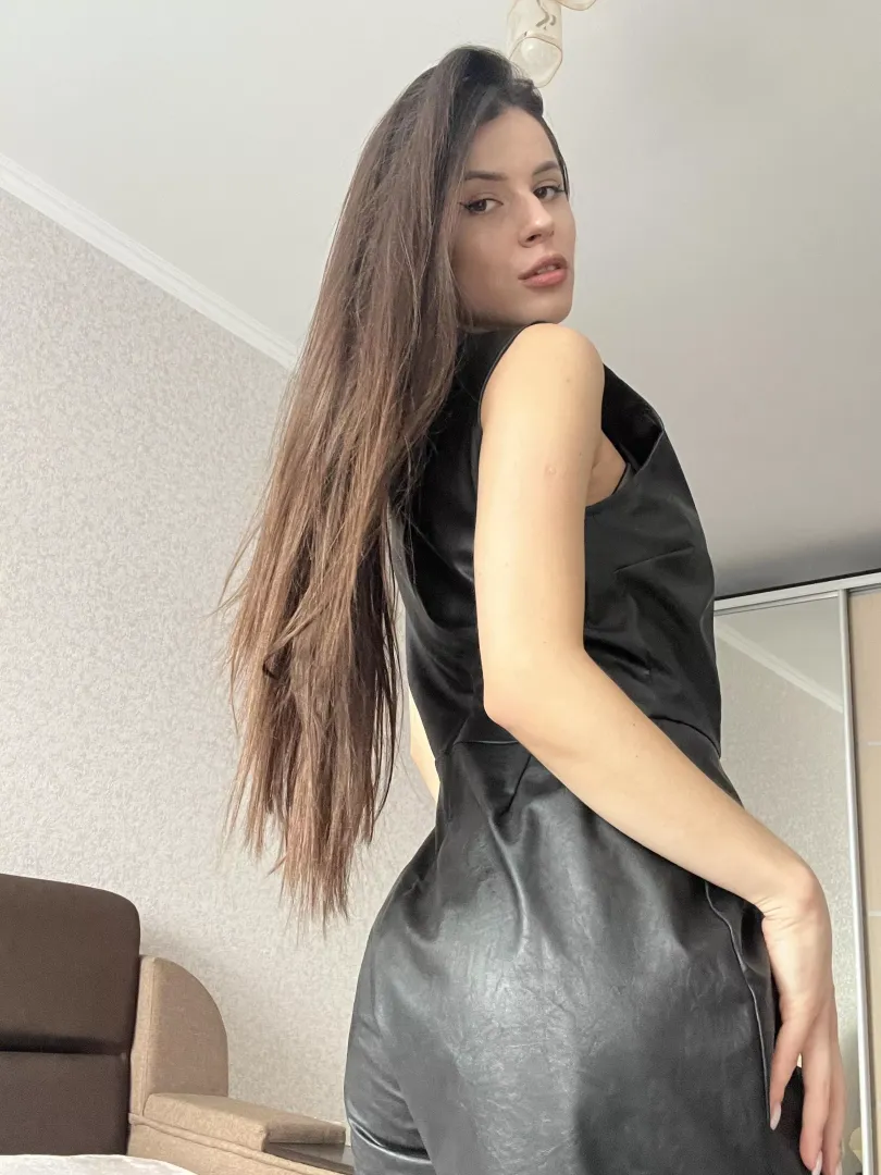 100% leather