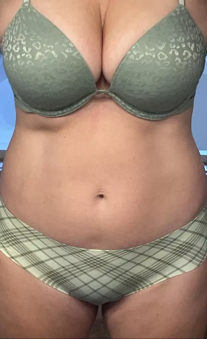 11/13/22 - VS mint leopard lace w/ plaid mint cheekies (NSFW)