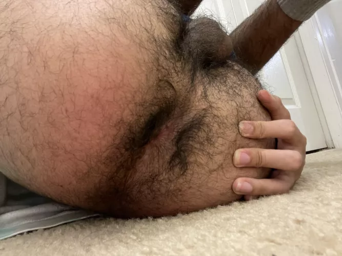 18, any good game recommendations? Dms are open to everyone!