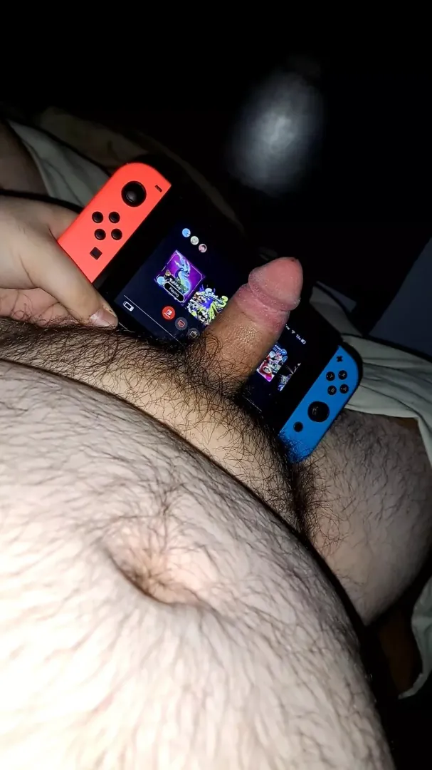 18 chubby gaymer!
