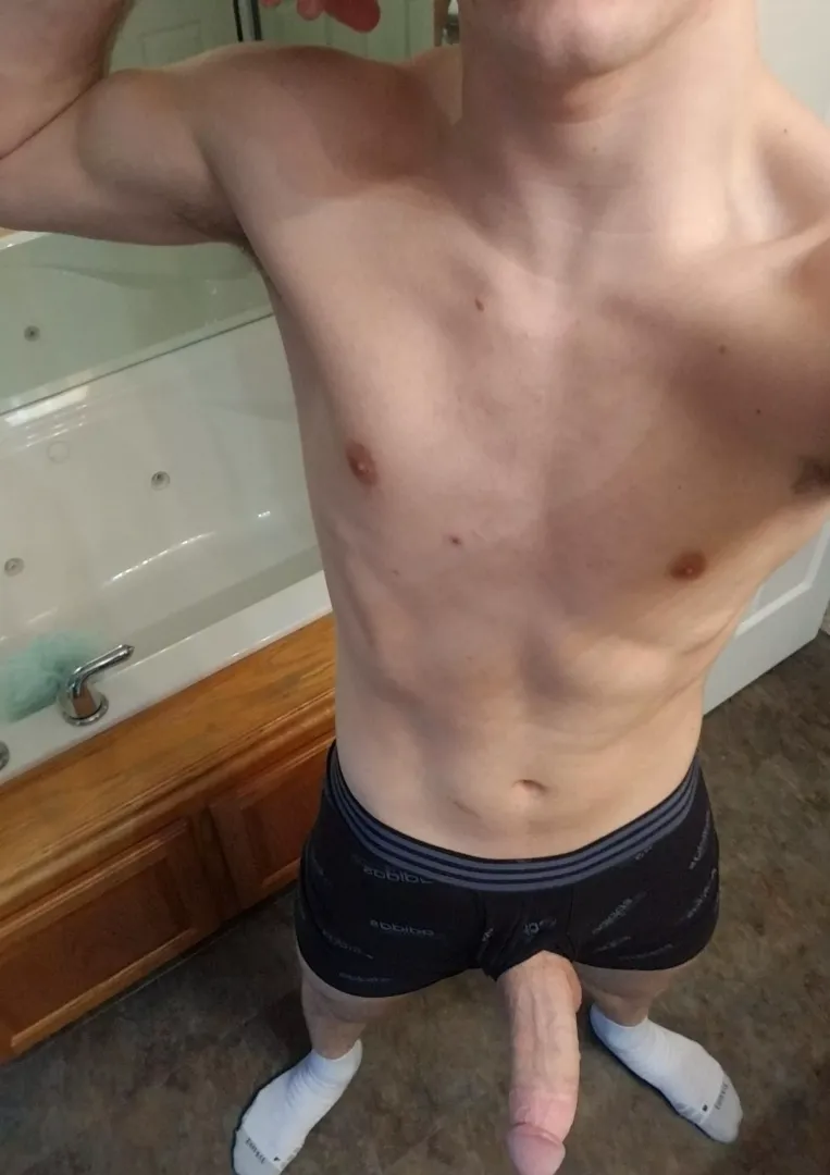 18 @HungCocks7 horny af and tryna cum with some hot guys. all are welcome to add and send pics ;)