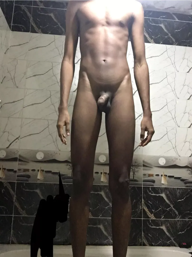 18 (m)
