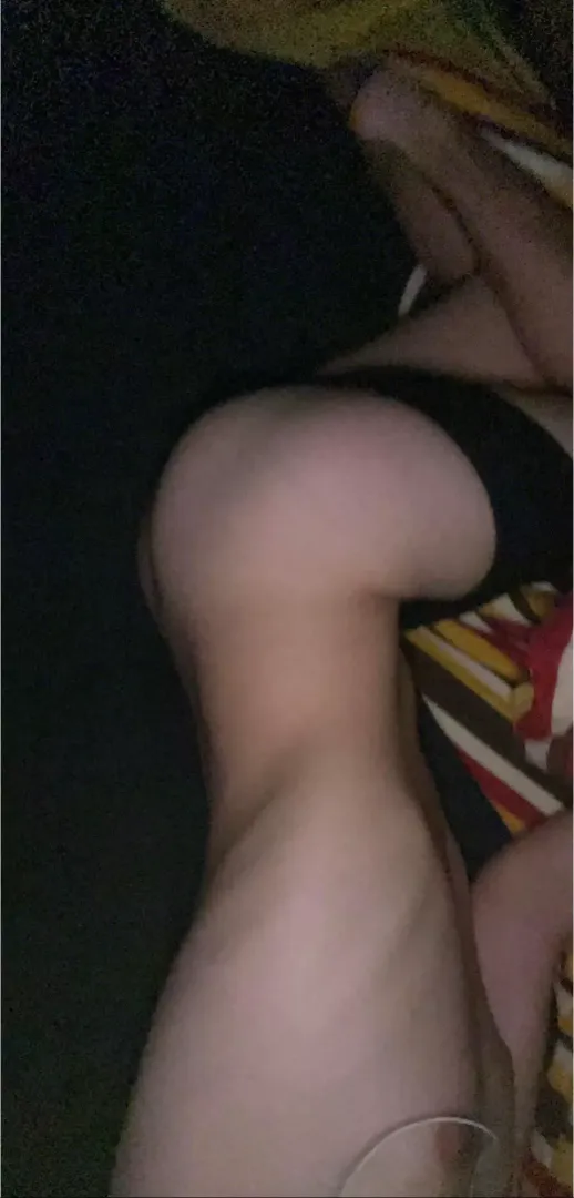 18 year old slutty twink in need of a real man to fuck me hard 🥺