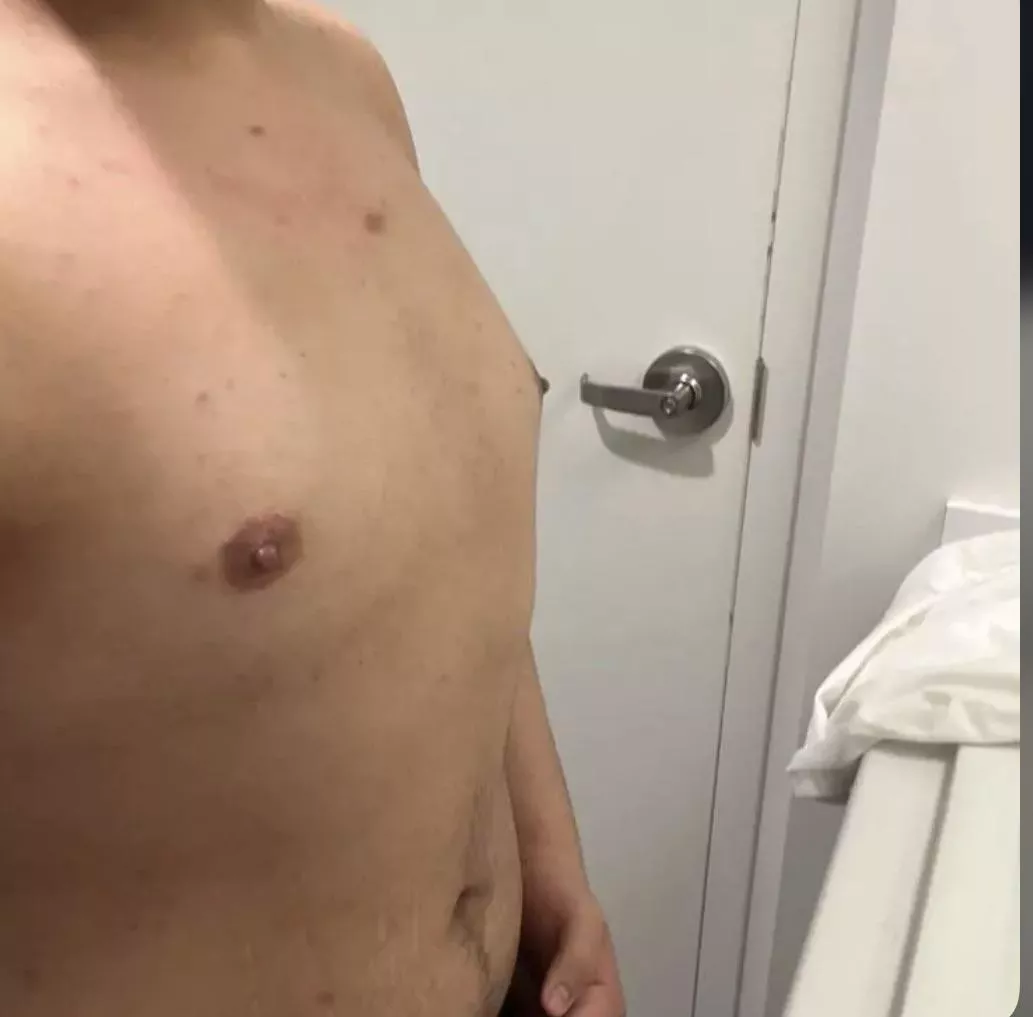 18 year old vancouver cub! Dm’s appreciated