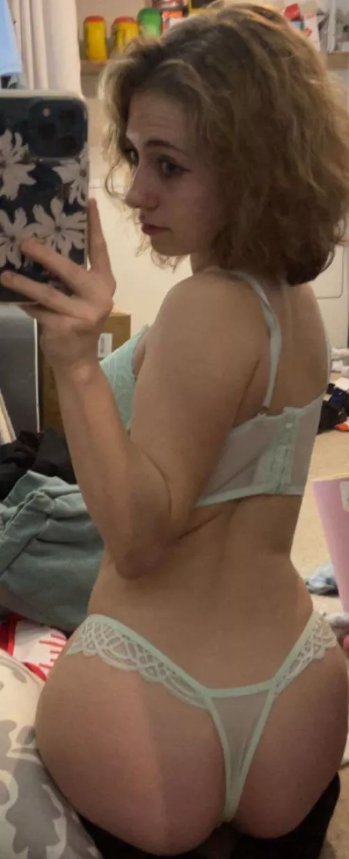 18F Hey 😘