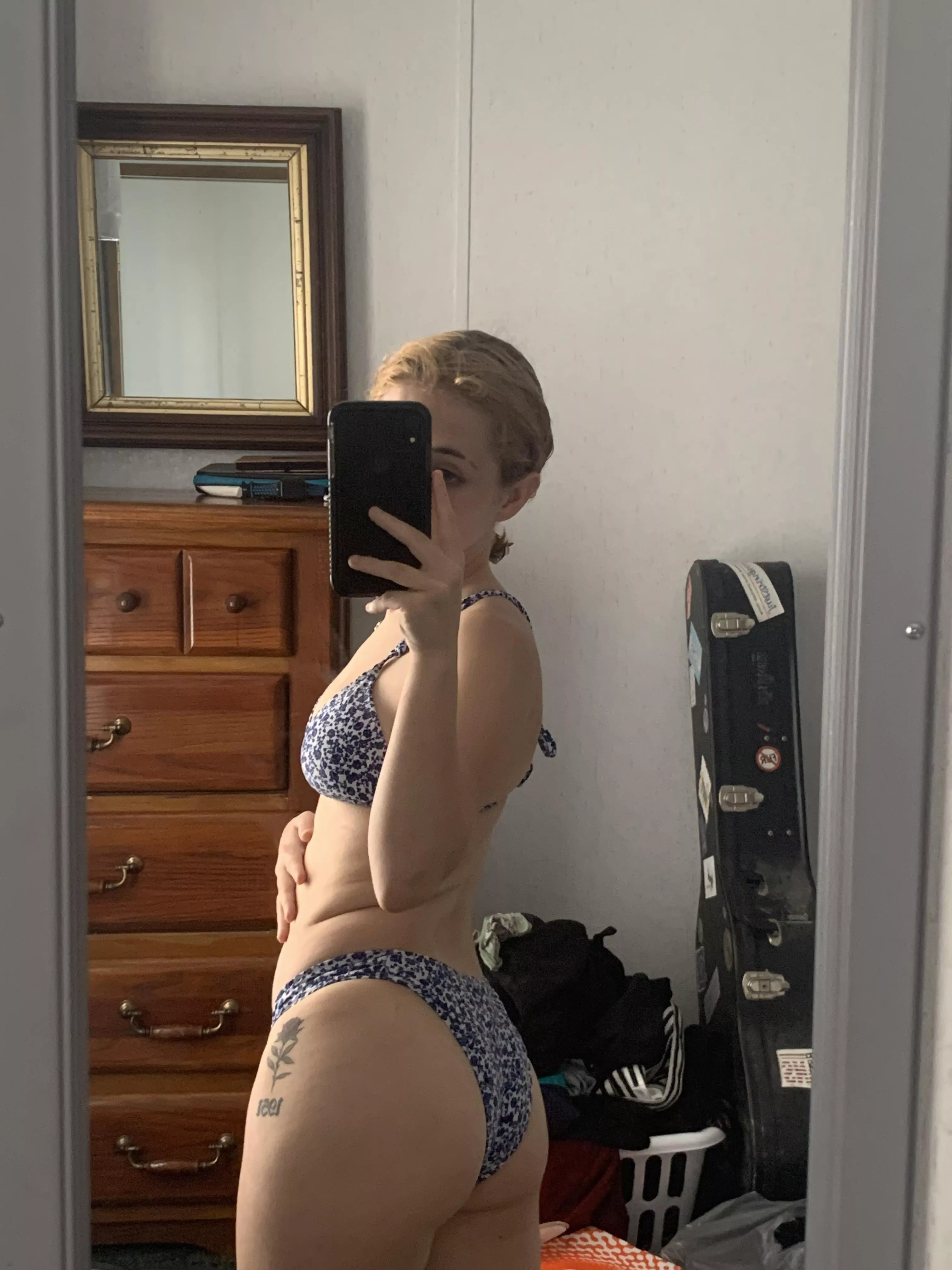 18F Hi😘