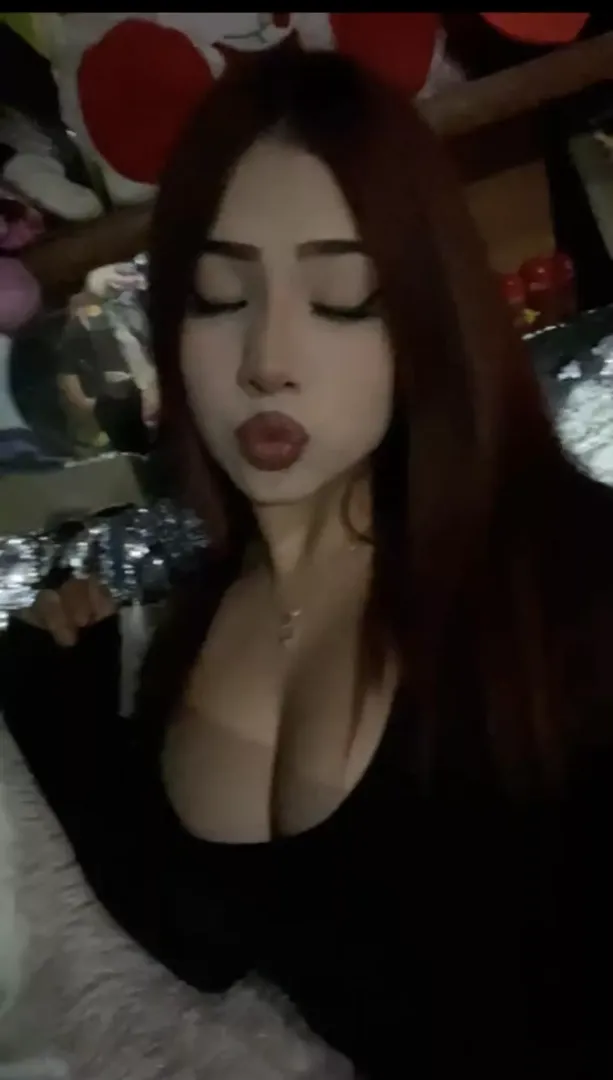 18F need older men 😋😛