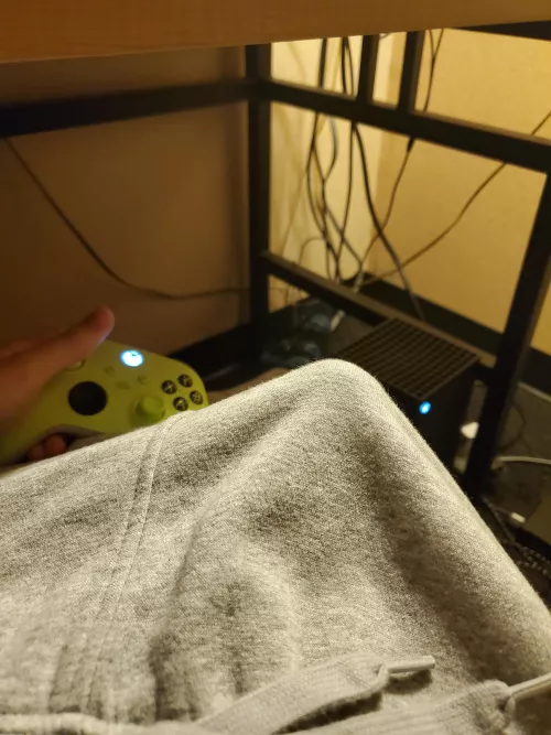 [18M] late nights gaming get me so excited...