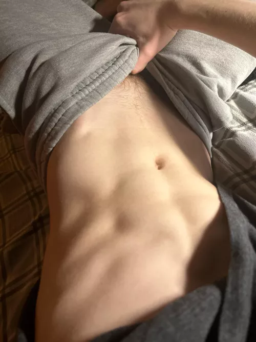 19 canada, looking for fit/hung. no face. add me: m_scott3778